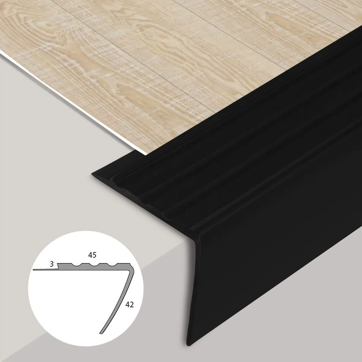 Profilo per gradini, profilo per scale in PVC a forma di L, elegante protezione per scale, in diversi colori e dimensioni, per pavimenti di tutti i tipi (120 x 4,5 x 4,2 cm, Michigan | nero)